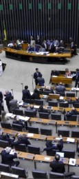 Com bancada sindical reduzida, trabalhadores temem retrocesso